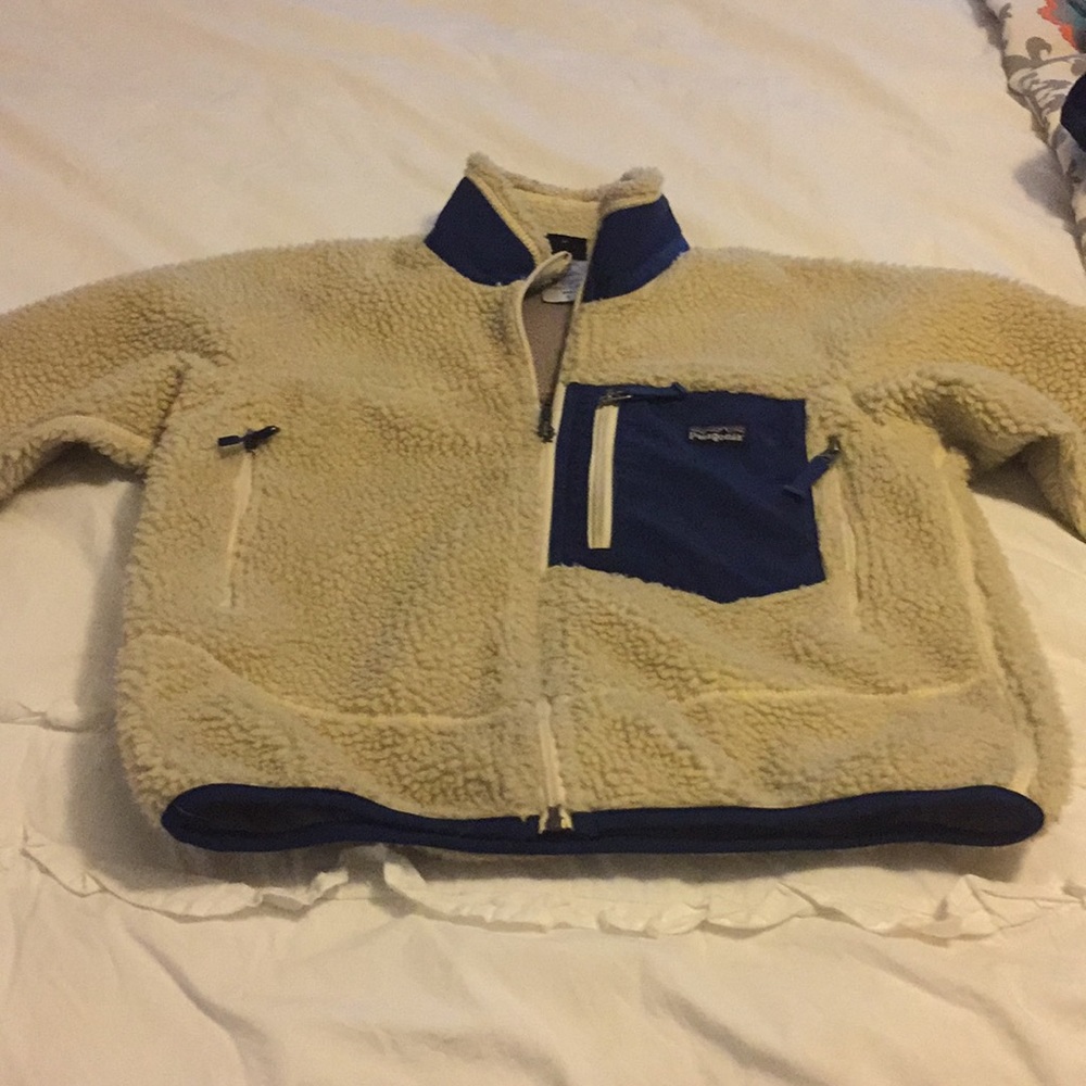 Boys Size Small Patagonia pull over
